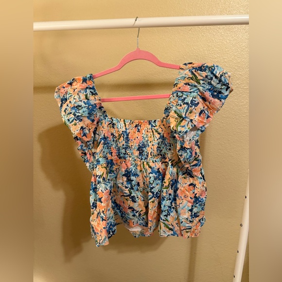 ABERCROMBIE PUFF SLEEVE FLORAL TOP - Picture 2 of 4